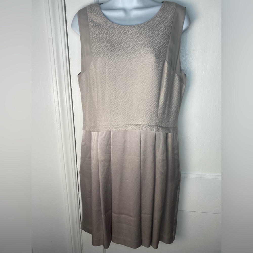 REISS Elegant 2-tone Gray Sleeveless Dress with Pockets US 10